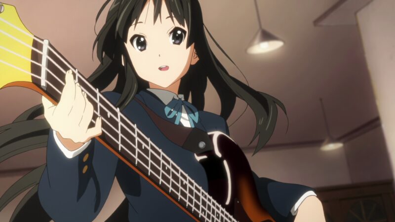 Мио Акияма (K-On)